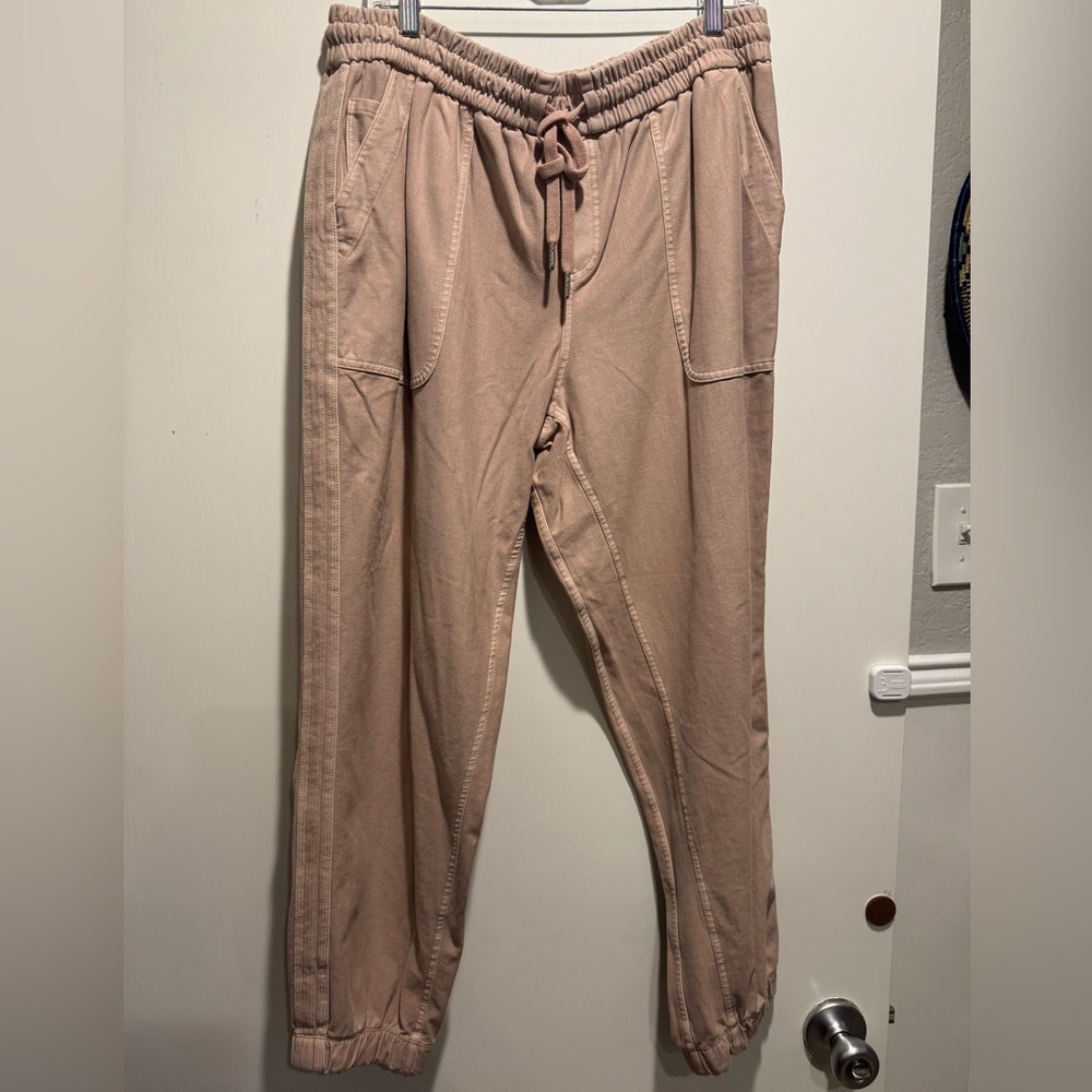 Athleta Pink Jogger Size 18